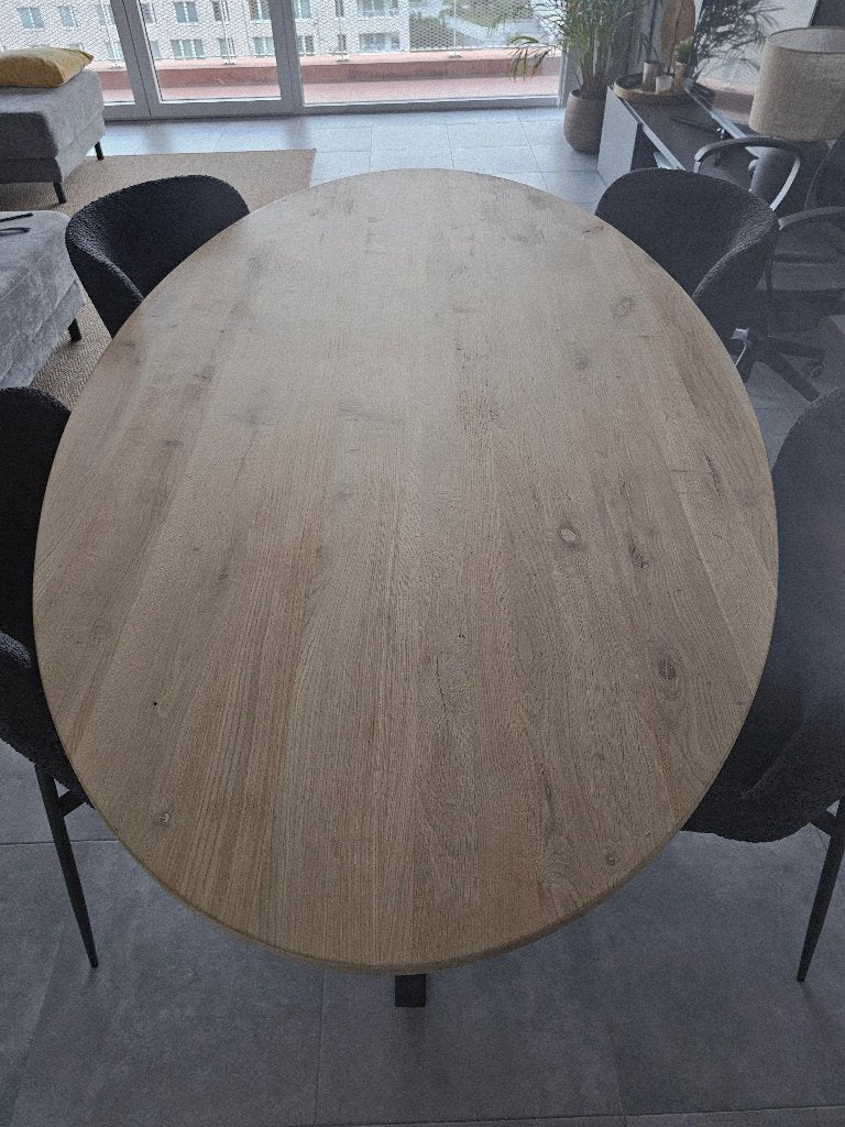 Moderne Tafel 200 euro, Huis en Inrichting, Ophalen, 50 tot 100 cm, Zo goed als nieuw, Vijf personen of meer