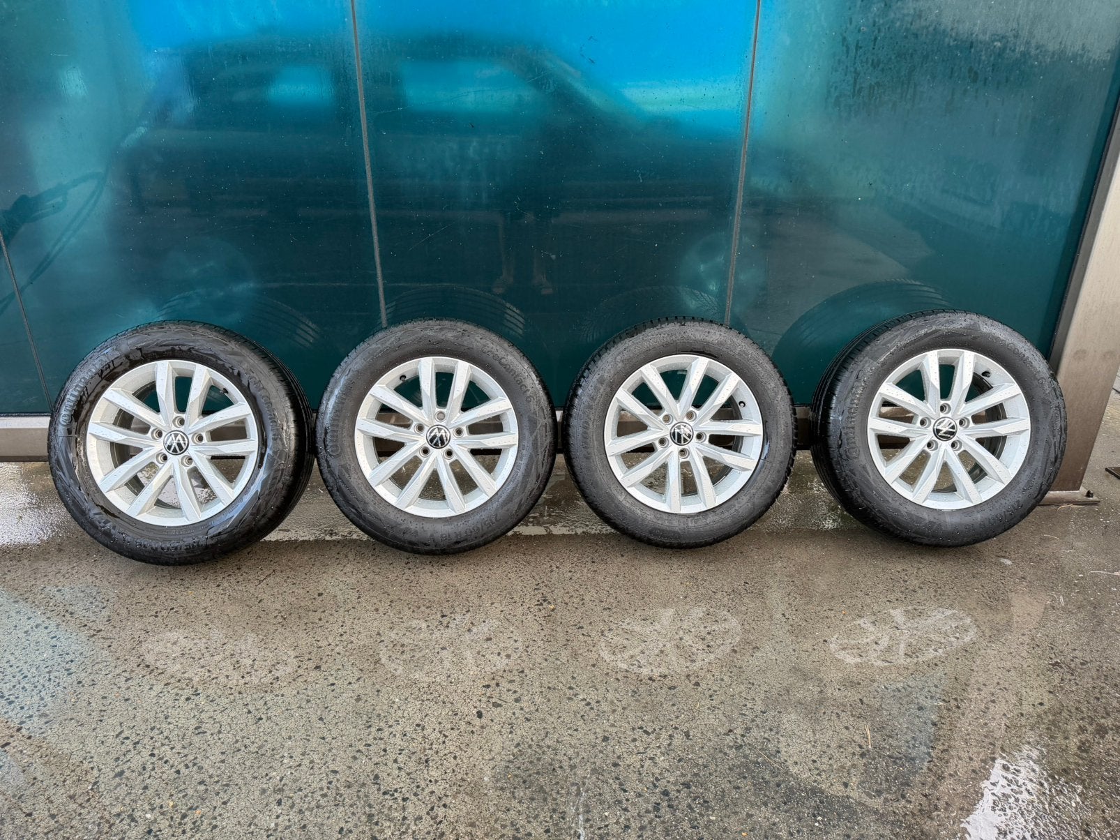 Volkswagen velgen / Passat / Tiguan / T-Cross / T-Rock /Golf, Ophalen, 215 mm, 16 inch, Banden en Velgen