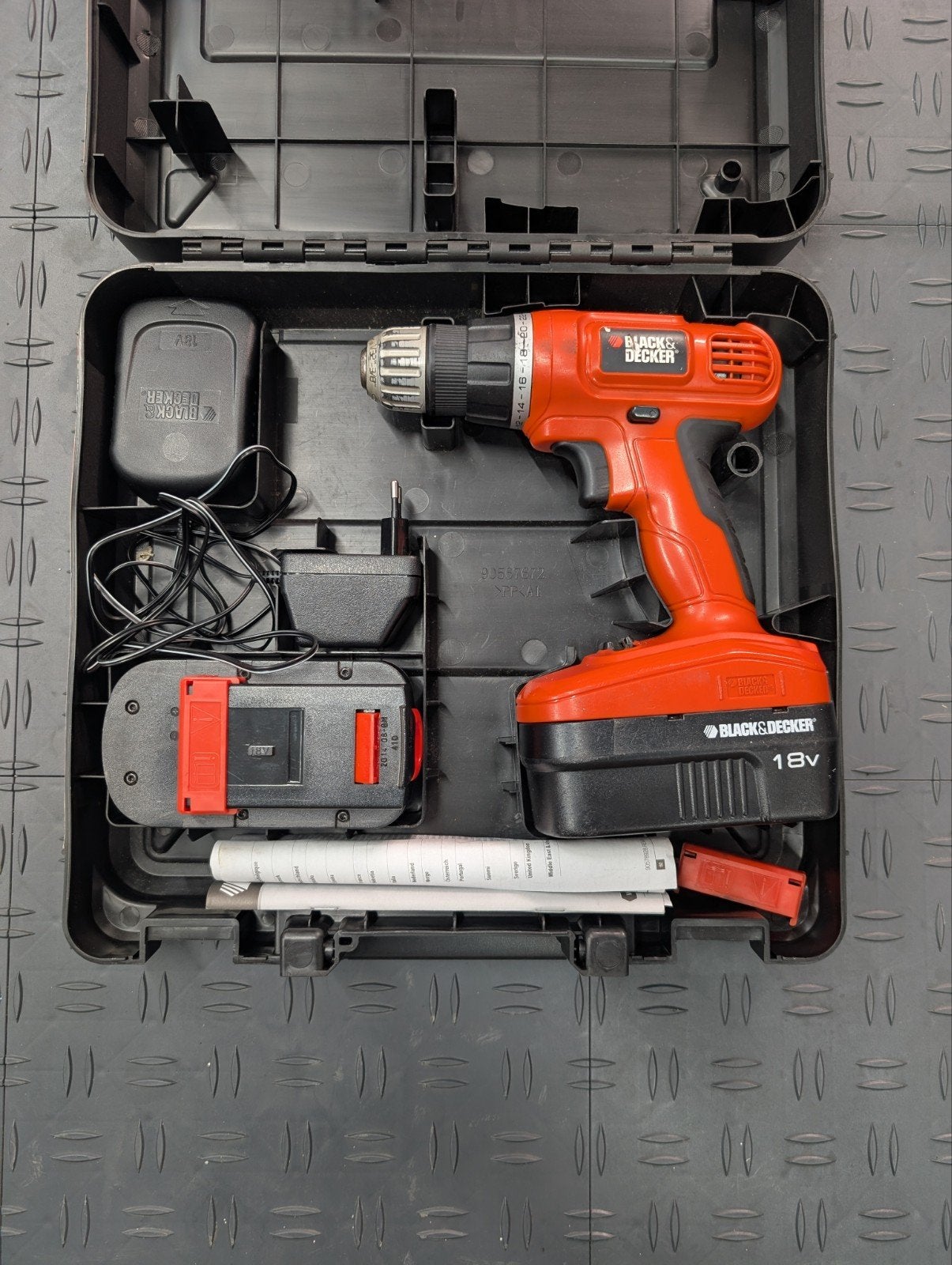 Black & Decker schroef/boor machine, Ophalen of Verzenden, Gebruikt, Boor- en Schroefmachine