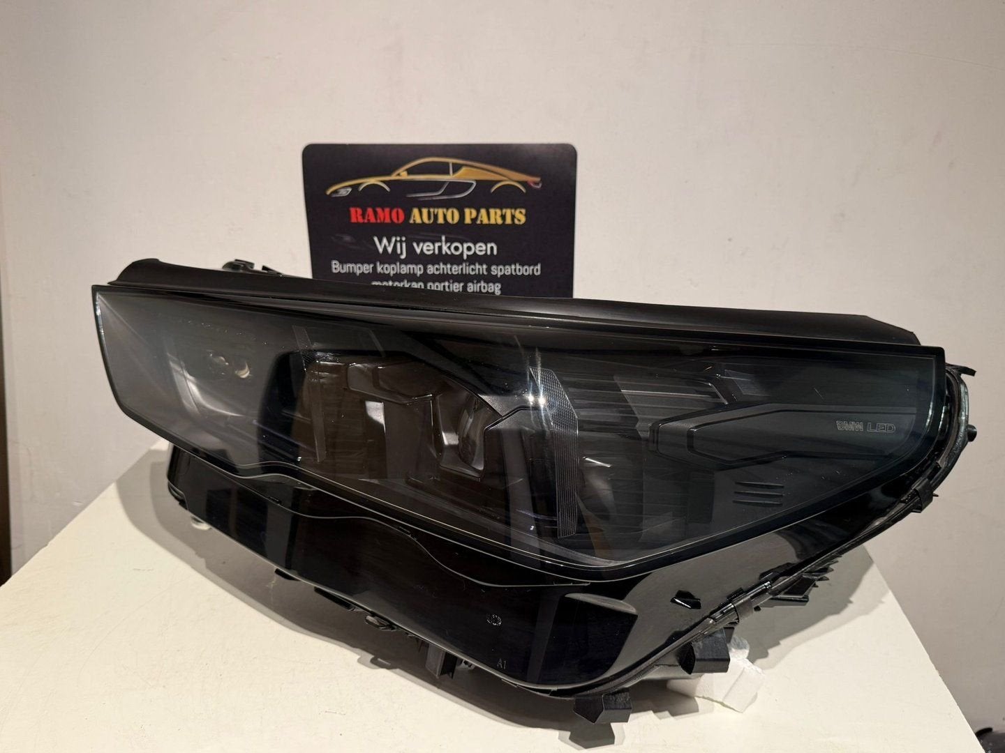 KOPLAMP BMW 5 SERIE G60 G61 SHADOW LINKS ORIGINEEL 5A798D7, Gebruikt, -, -, Ophalen of Verzenden