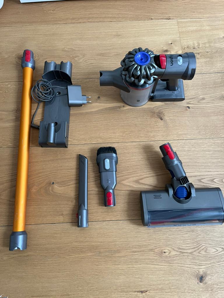 Aspirateur Dyson v7, Enlèvement ou Envoi, Utilisé, Dyson