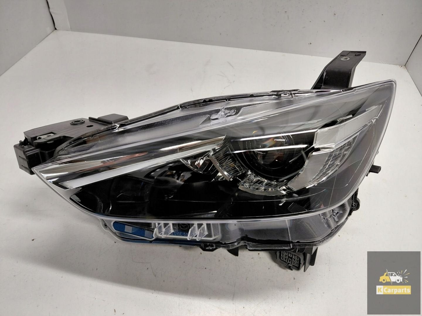 Mazda CX3 Volledig Led 10 Pin 3 Lamp links Perfect, Gebruikt, Shinchi, Fuchu-Cho 3-1
730-8670  Hiroshima, Mazda Motor Corporation