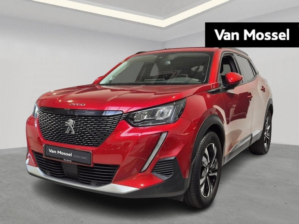 Peugeot 2008 1.2 Puretech 74kW S&S Allure, Voorwielaandrijving, 1263 kg, Stof, Gebruikt