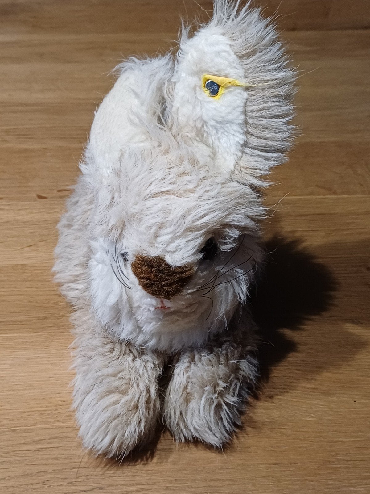 Konijntje van Steiff met knopje en vaantje, Verzamelen, Ophalen of Verzenden