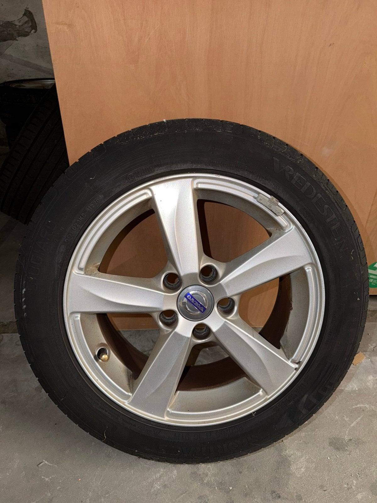 Paire de roues Volvo V40 ! ! !, Autos : Pièces & Accessoires, Pneus et Jantes, 16 pouces, Véhicule de tourisme, Pneus été