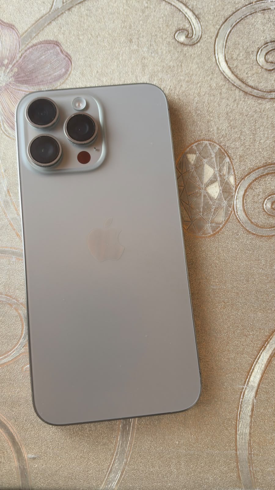 Iphone 15 PRO MAX 256GB, Enlèvement ou Envoi, Utilisé, Apple, IPhone 15 Pro Max
