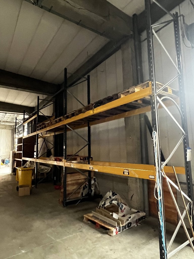 12LM Palletstelling, Ophalen