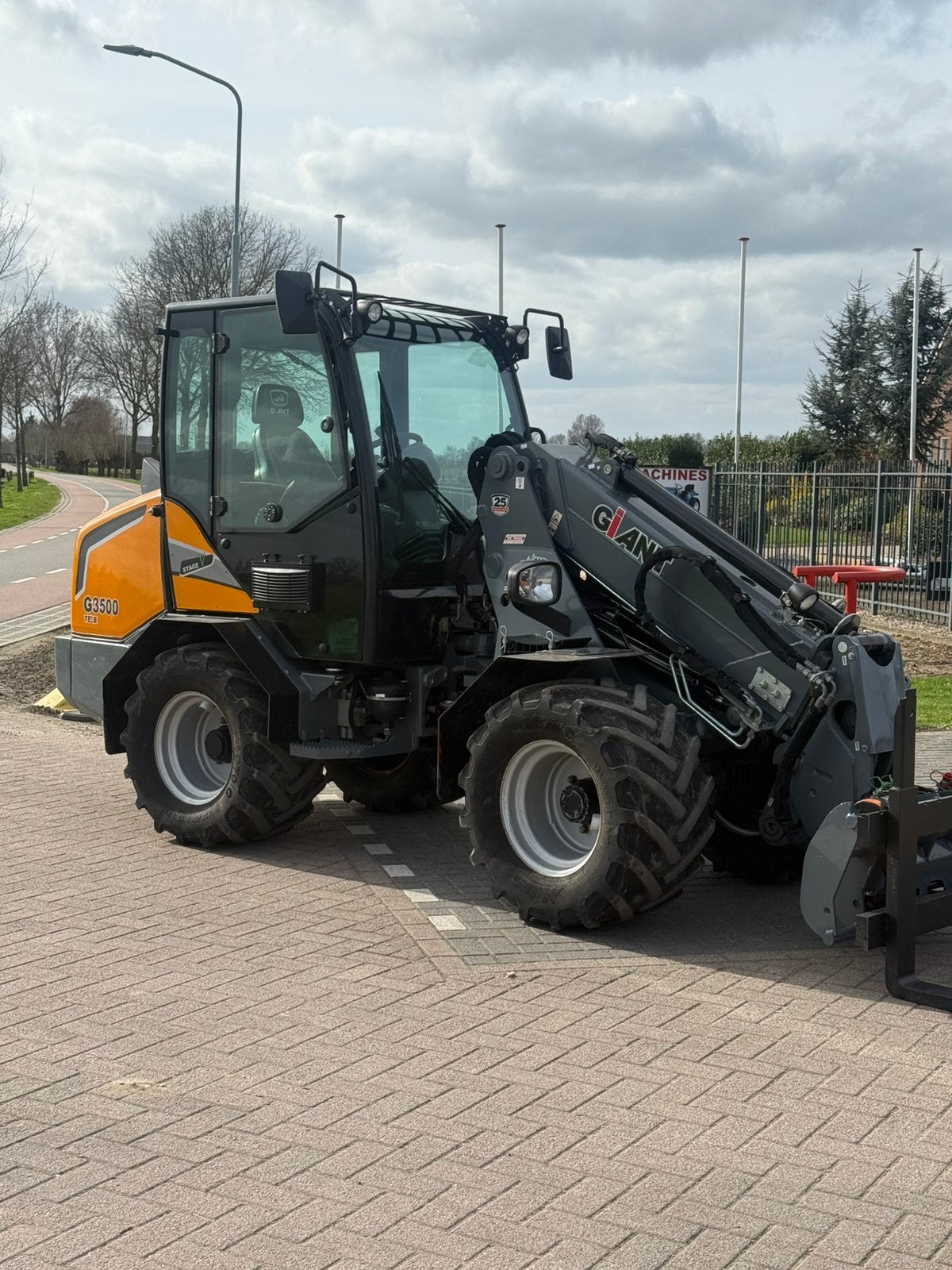 Giant G3500 Tele | Slechts 820 uur|, Ophalen of Verzenden