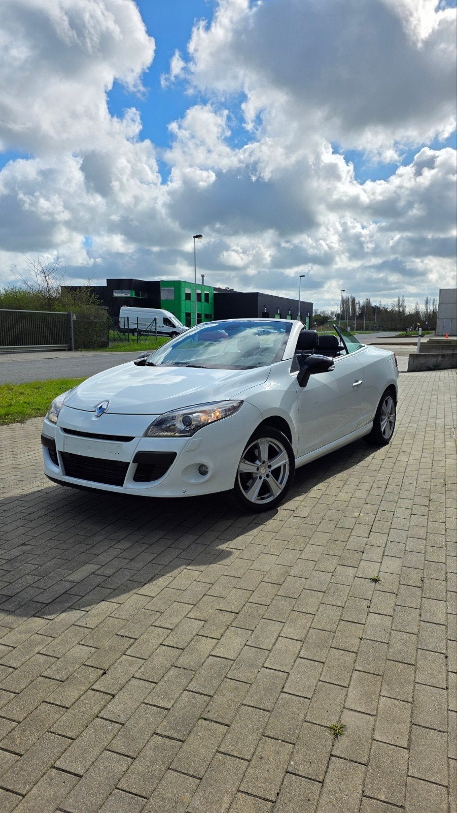RENAULT MEGANE CABRIO.AUTOMATIC, Auto's, Automaat, Cabriolet, Wit, Bedrijf