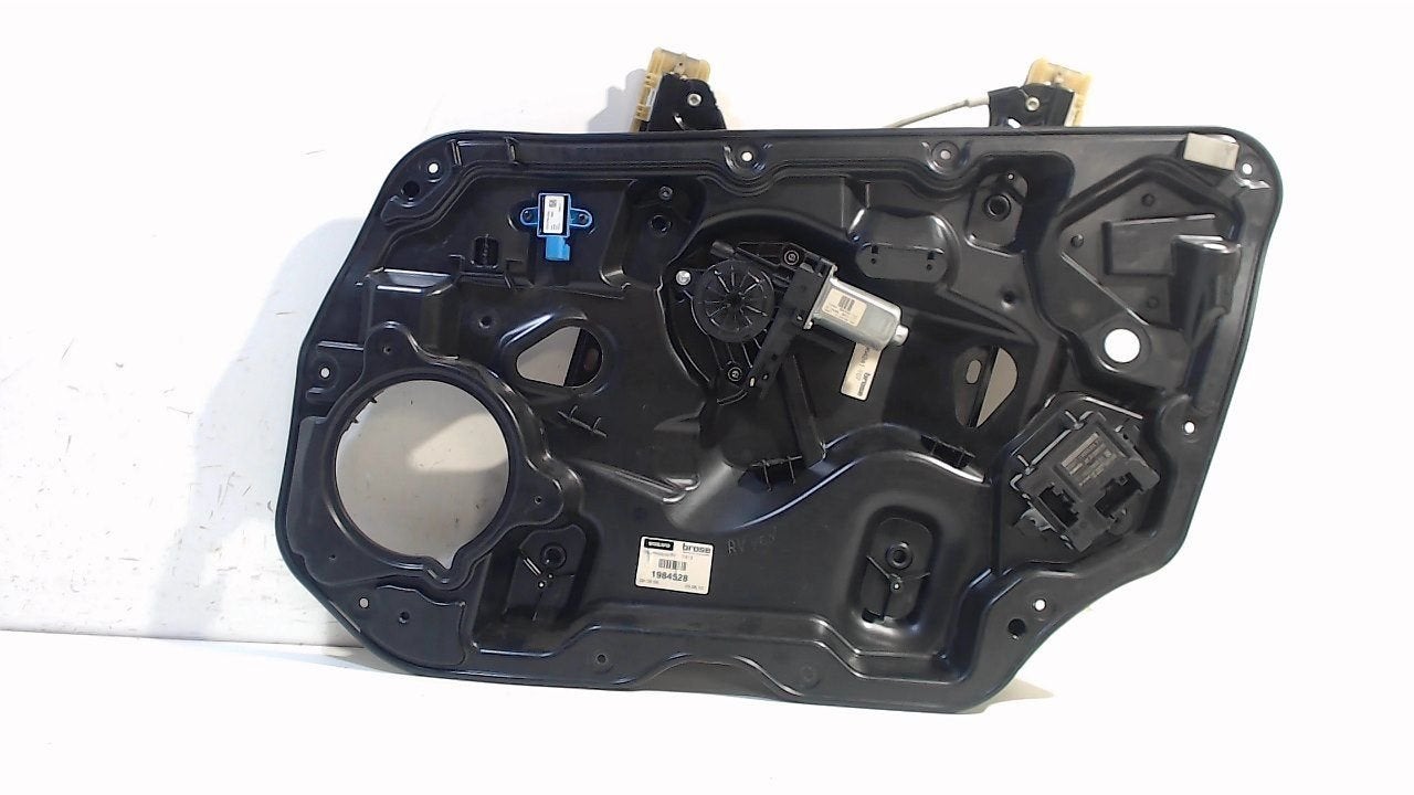 Raammechaniek elektrisch rechts voor Volvo XC60, Onderdelen@venauto.nl, Van der Ven Autorecycling B.V., Ettenseweg 76, 4706 PB Roosendaal, The Netherlands