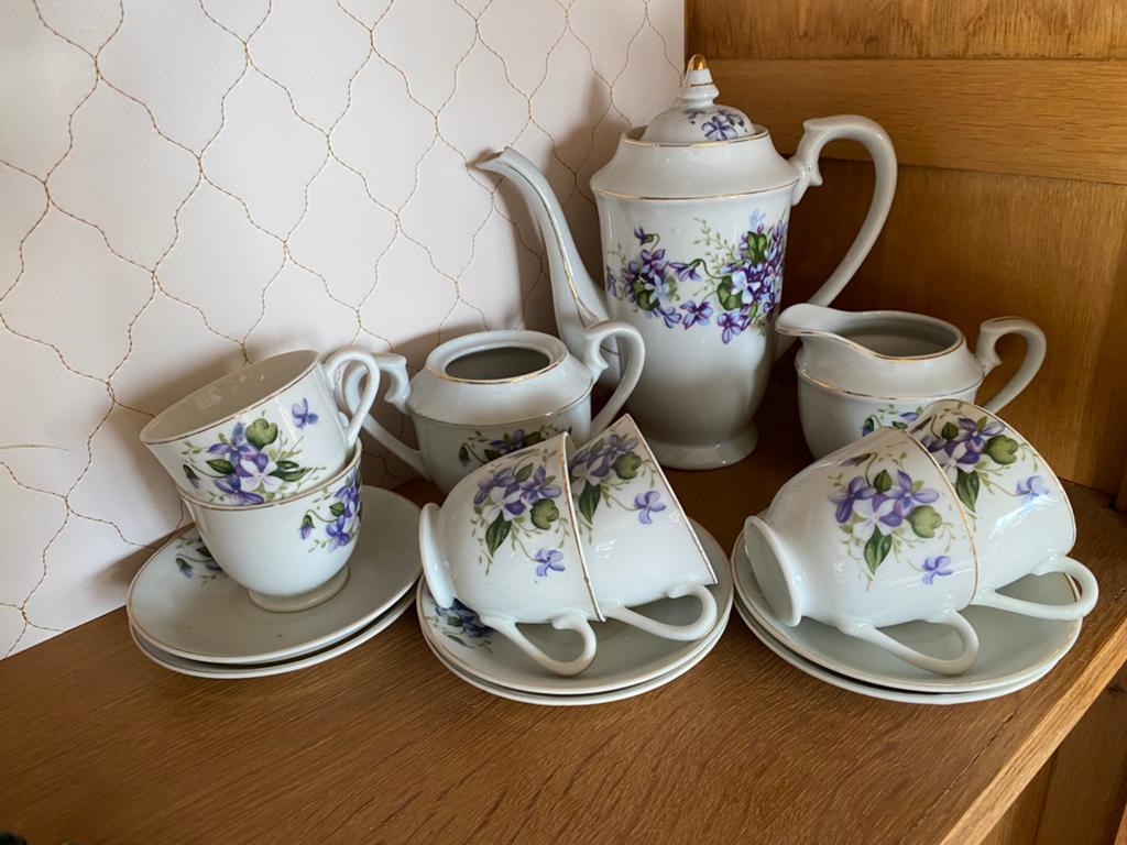 Lilla mokka set, Ophalen