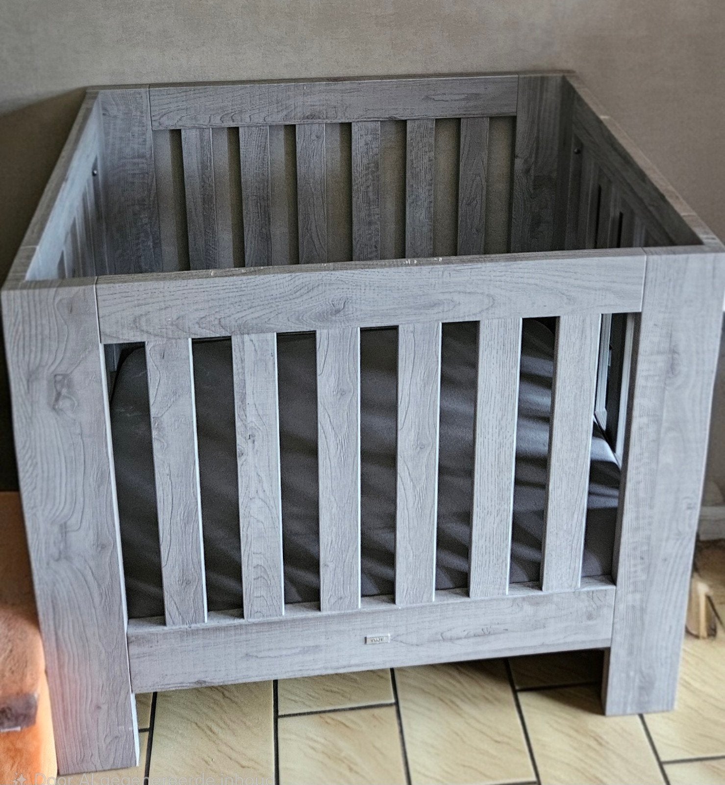 babypark met matras en 3 matrashoezen, Kinderen en Baby's, Ophalen, Gebruikt, Rechthoekig, In hoogte verstelbaar