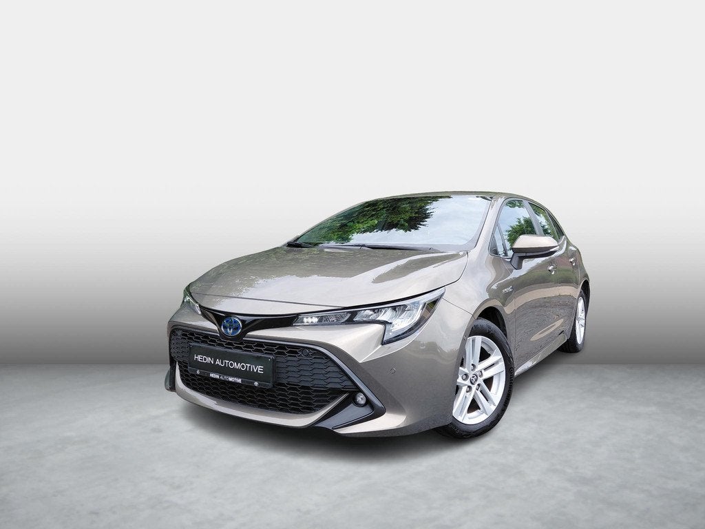 Toyota Corolla 1.8 Hybrid Dynamic e-CVT, Gebruikt, 750 kg, https://public.car-pass.be/vhr/a2e4fd7a-18ac-4eb3-8e7e-eba9298c1897