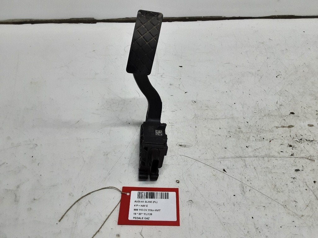 PEDALE D'ACCELERATEUR Audi A1 Sportback (GBA) (2Q1723503), Mevr. I. Hauben, Audi, Utilisé, Rue de l'Espoir 34 34
4030  GRIVEGNÉE, BE