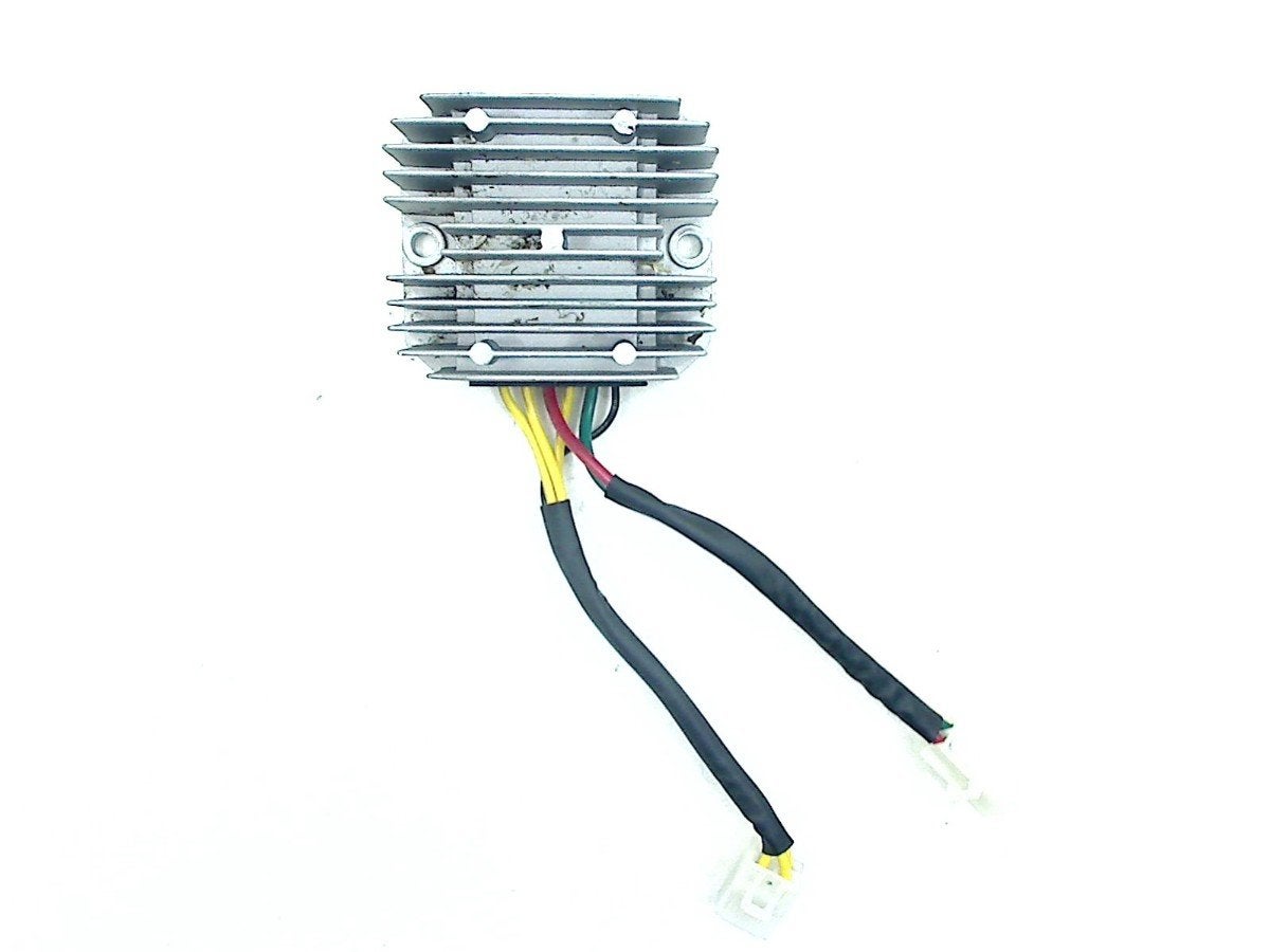 SPANNINGSREGELAAR Kymco CV3 2023 (31600-lkf5-e000), Dhr. S. di Majo, Gebruikt, Info@cama-motorparts.nl, P.J. Troelstraweg 8 8
3144 CX  MAASSLUIS, NL