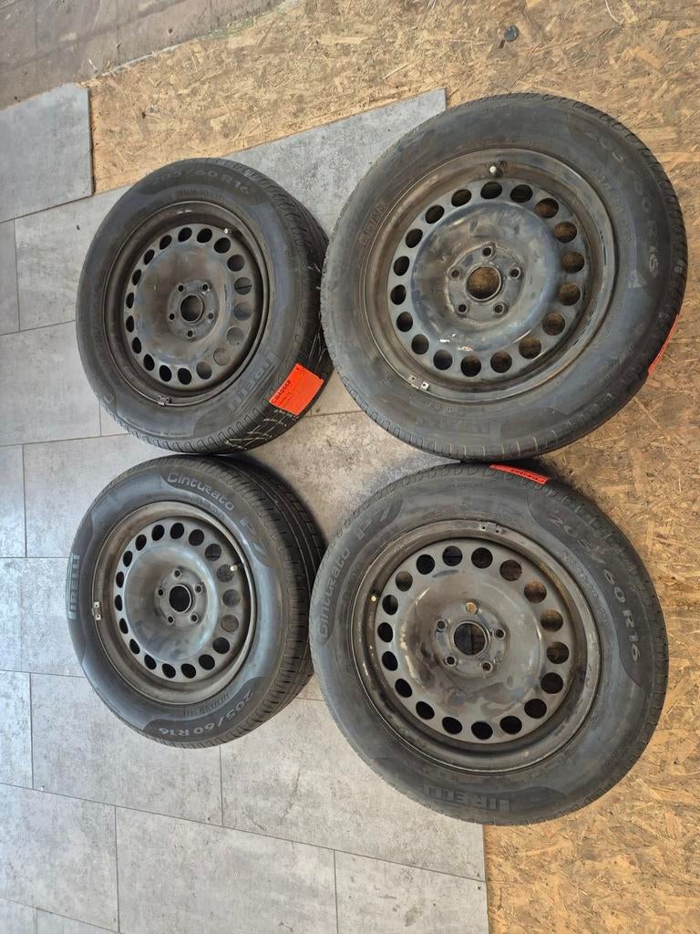 VELGEN EN BANDEN VW TOURAN&GOLF 205/60R16, Auto-onderdelen, Banden en Velgen, Ophalen, Gebruikt, 16 inch, 205 mm