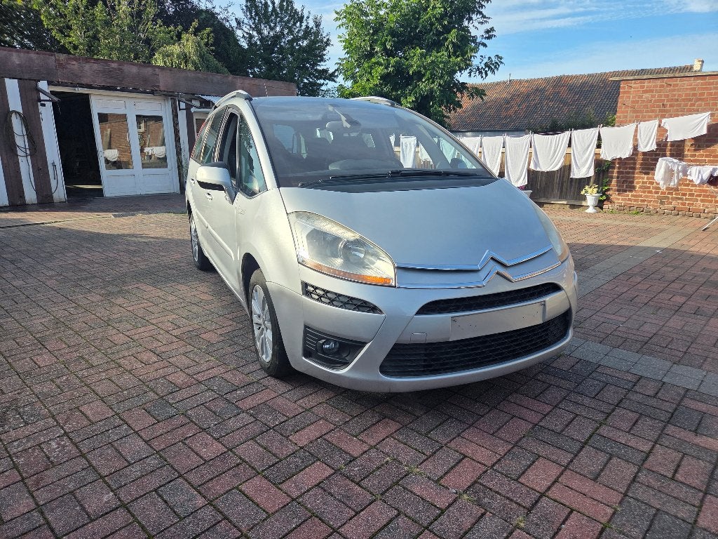 Citroën C4, Autos, Citroën, Argent ou Gris, Achat, 7 places, Boîte manuelle