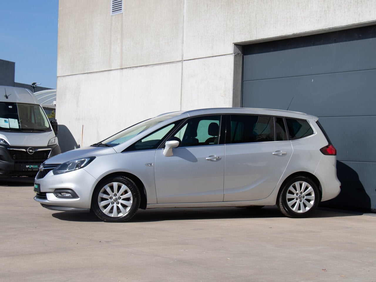 Opel Zafira Tourer 1.4 MT6 120PK 7 ZIT CAMERA|NAVI|CARPLAY, Auto's, Opel, 0 kg, Monovolume, 0 kg, Bedrijf