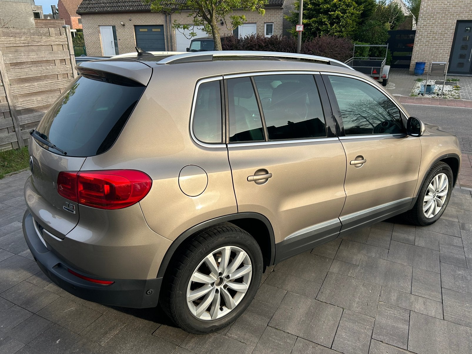 VW Tiguan 1.4 TSI toit panoramique, Autos, Cuir, Achat, 6 portes, Entreprise