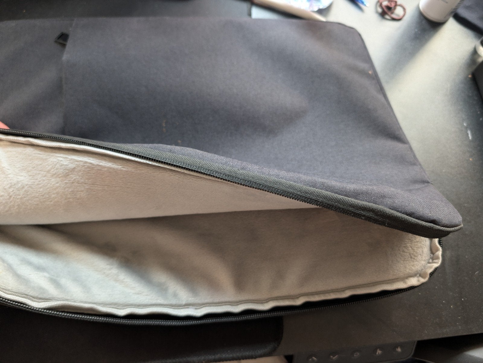 laptop hoesje 16 inch, Ophalen of Verzenden, Zo goed als nieuw, Universeel