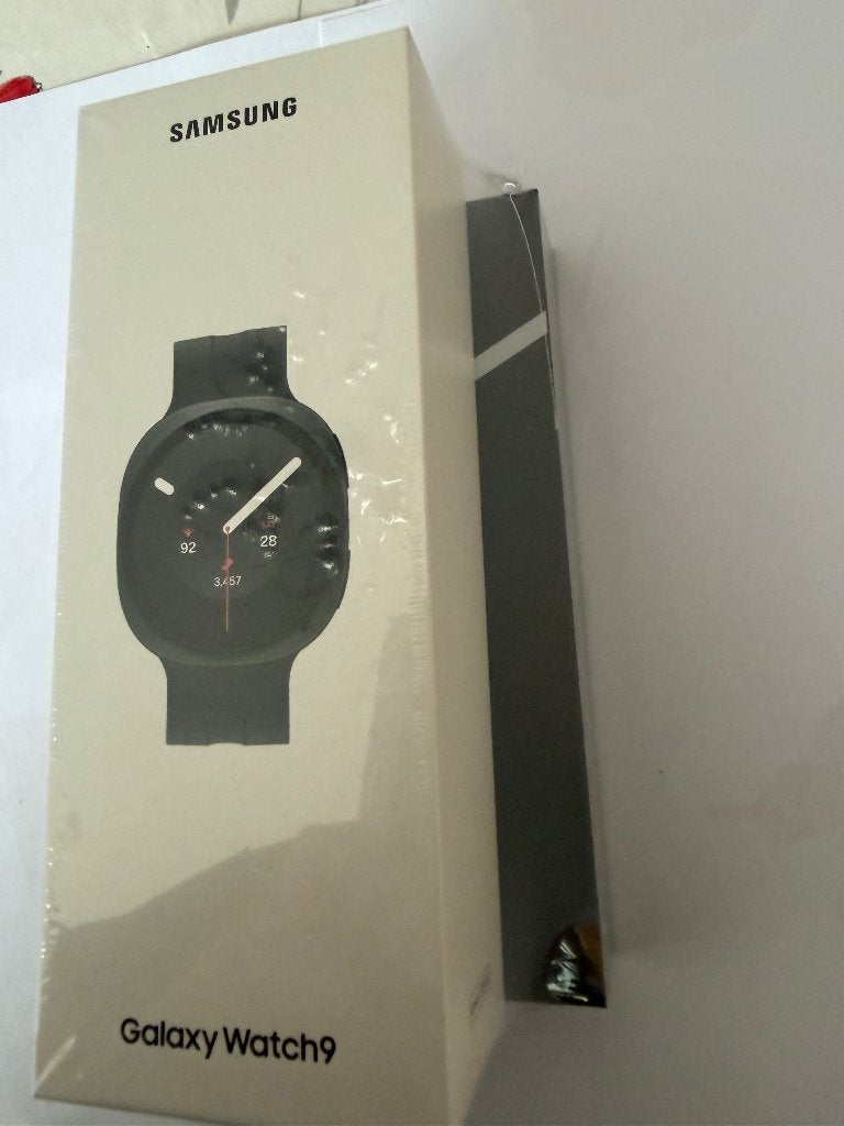 Pack Samsung S26 et Watch 9 neuf 2 ans devgarantie, Neuf, Enlèvement ou Envoi, Android OS, Noir
