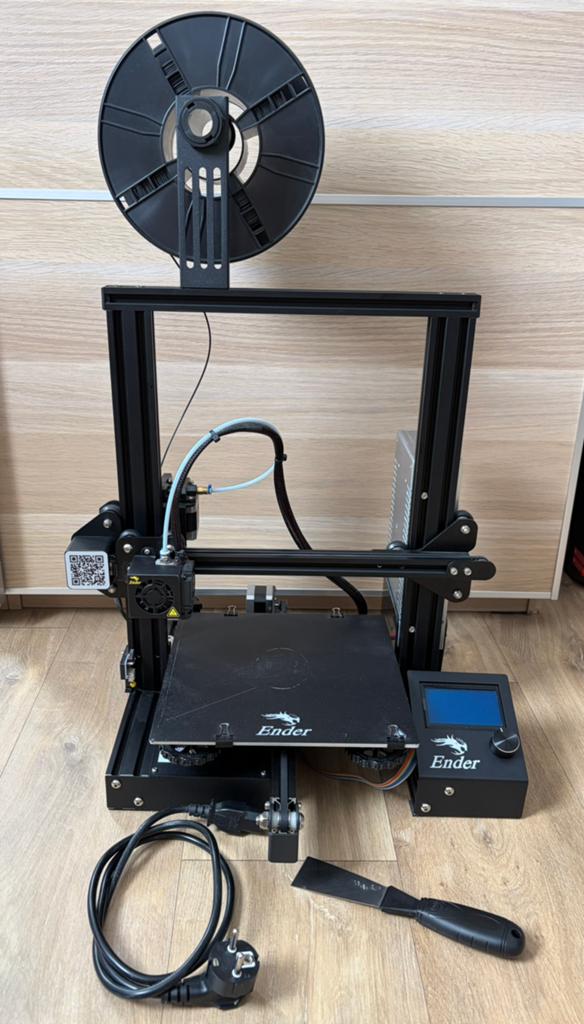 Imprimante 3D Creality Ender 3 V2 + filament PLA, Enlèvement, Comme neuf, Filament