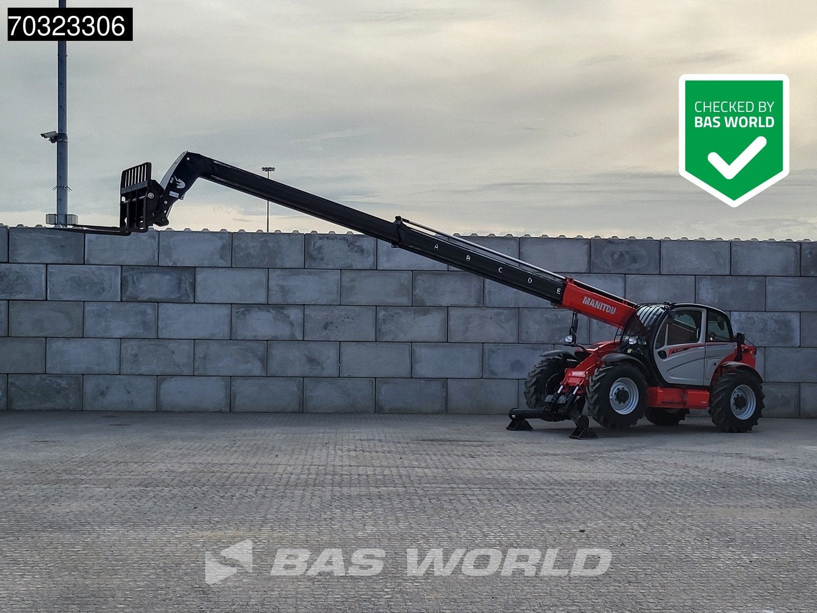 Manitou MT1335H MT1335 H, Articles professionnels, Machines & Construction | Grues & Excavatrices, Chariot télescopique