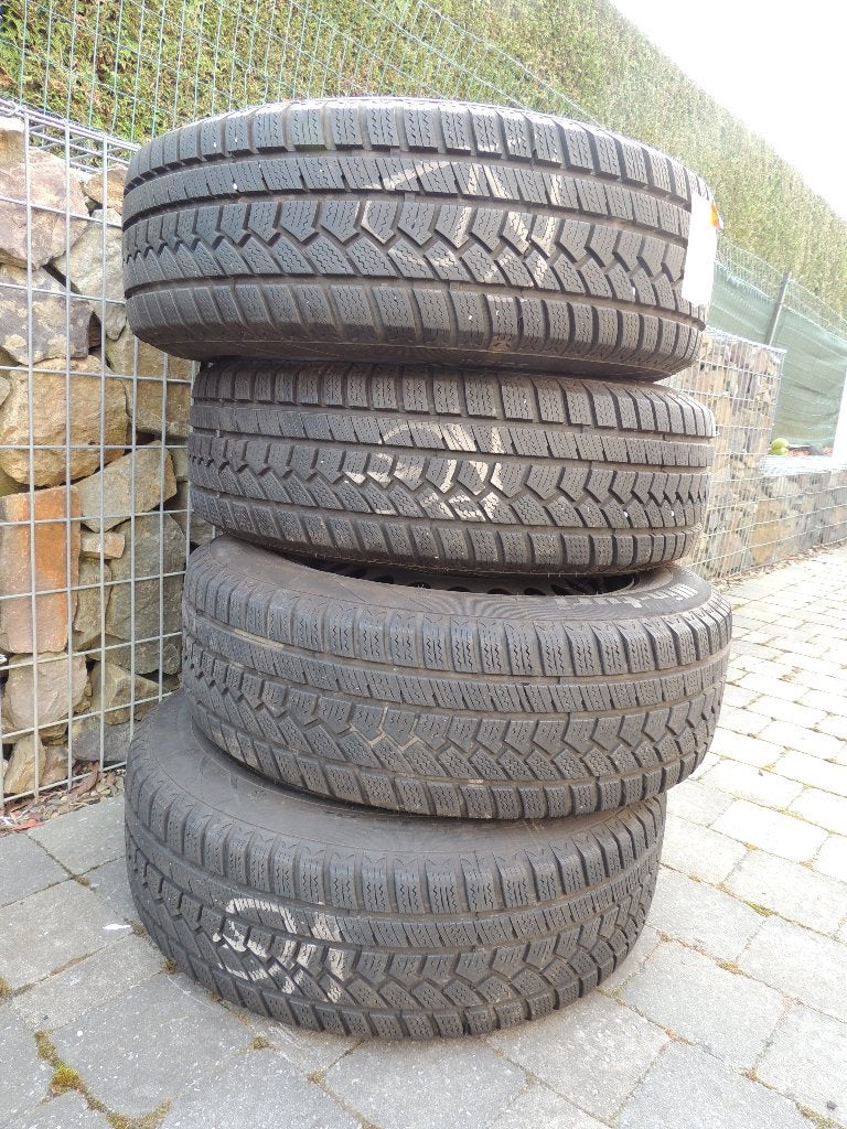 Pneus hiver 215 - 65 R16, Enlèvement, Pneus hiver, Pneu(s)