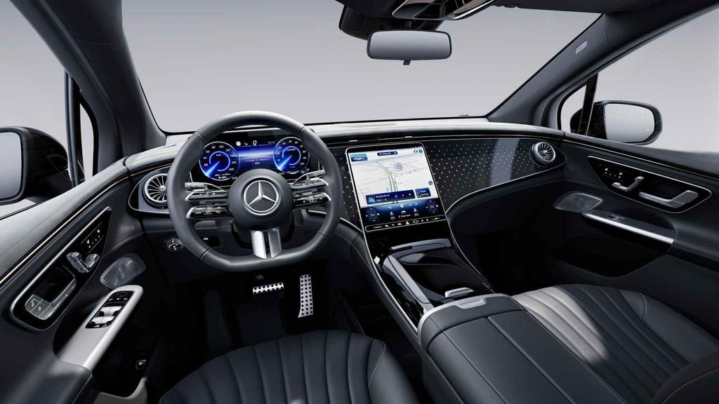 Mercedes-Benz EQE-Klasse 350 SUV 4MATIC AMG Line | Panoramis, Auto's, Mercedes-Benz, Automaat, Stof, Zwart, 96 kWh