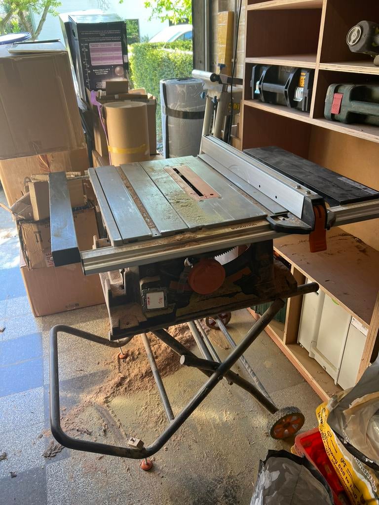 Scie sur table EVOLUTION, Bricolage & Construction, Outillage | Scies mécaniques, Enlèvement, Comme neuf