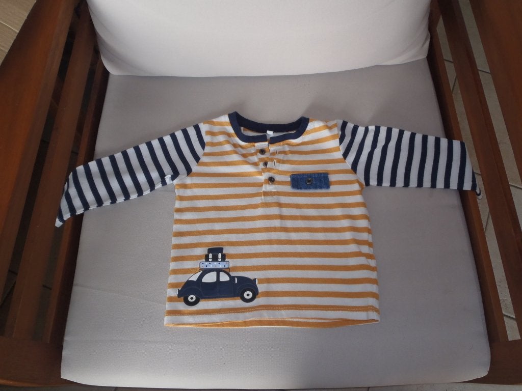 t-shirt longues manches taille 74, Enlèvement ou Envoi, Comme neuf, Garçon, Pull ou Veste