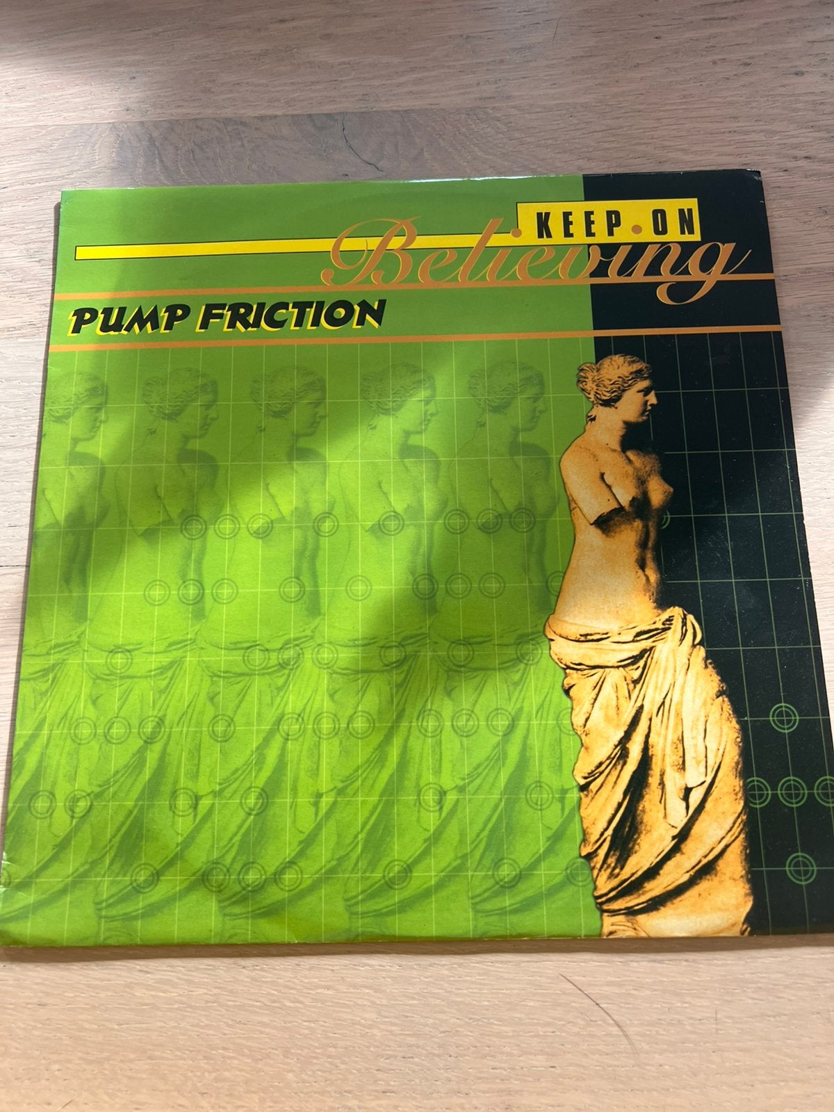 Keep on believing - pump friction, CD & DVD, Vinyles | Dance & House, Enlèvement ou Envoi, Comme neuf, House