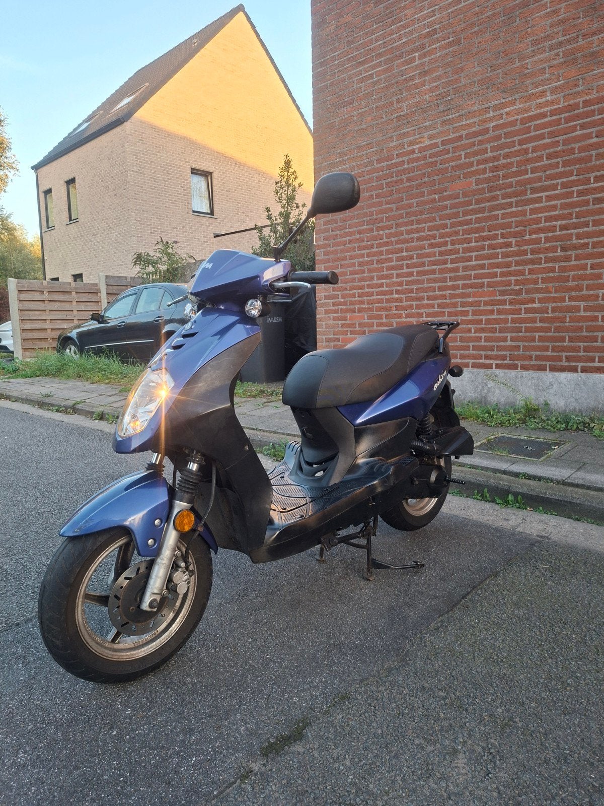 Sym orbit A-klasse 25km Start en rijd zeer goed!, Fietsen en Brommers, Gebruikt, Verzenden, Klasse A (25 km/u), Benzine
