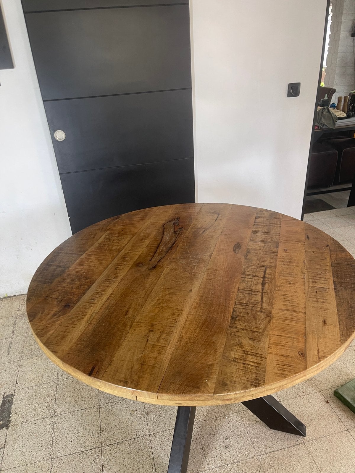 Table ronde, Maison & Meubles, Quatre personnes, Rond, Enlèvement, Utilisé