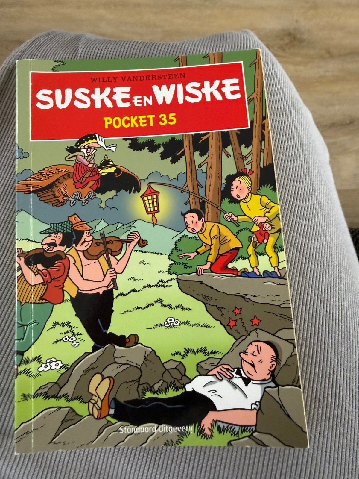 Pochette à bretelles Suske an Wiske 35, Plusieurs BD, Enlèvement ou Envoi, Comme neuf