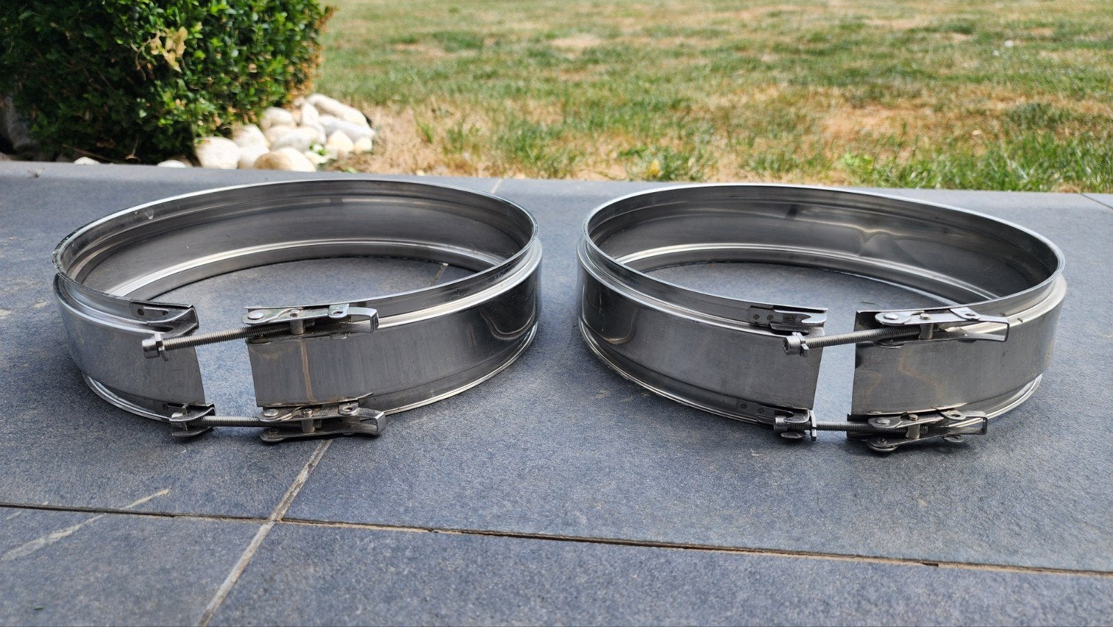 2 roestvrijstalen slangklemmen van 200 mm
