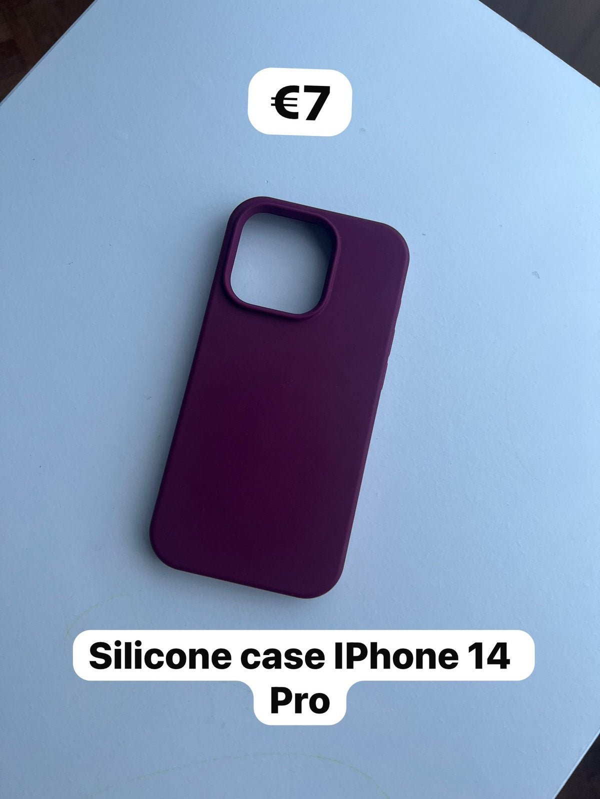 Silicone case Iphone 14 Pro, Wine Red, Télécoms, Téléphonie mobile | Housses, Coques & Façades | Apple iPhone, Neuf, Résistant aux rayures