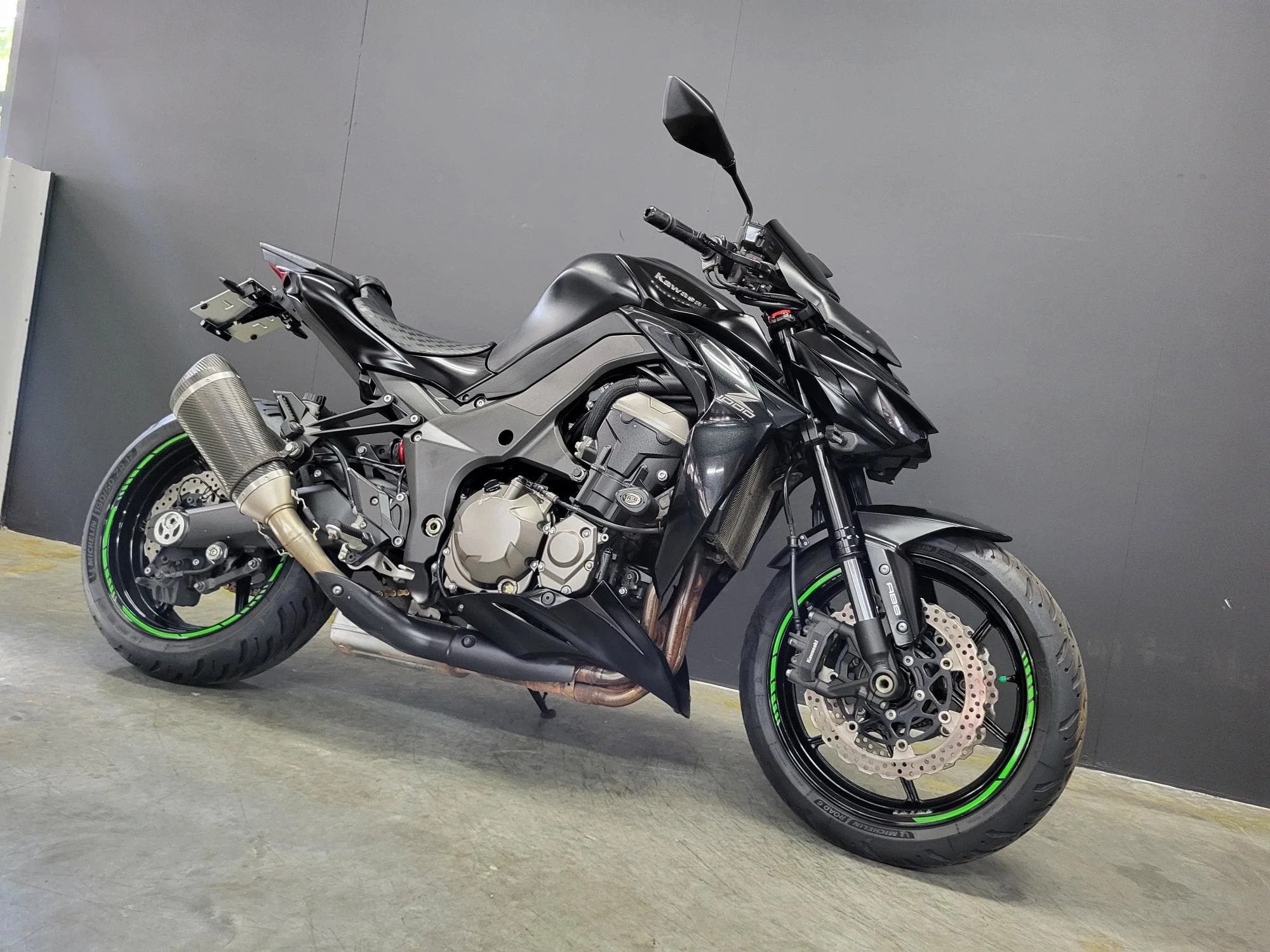 Kawasaki Z 1000 stakke naked met dubbele uitlaat (bj 2014), Motoren, Bedrijf, Overig, Meer dan 35 kW, 1000 cc