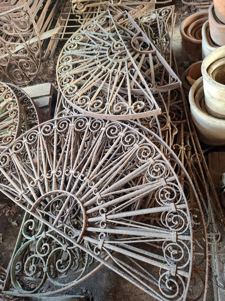 smeedijzeren bogen - decoratief raamrooster, Tuin en Terras, Ophalen, Gebruikt