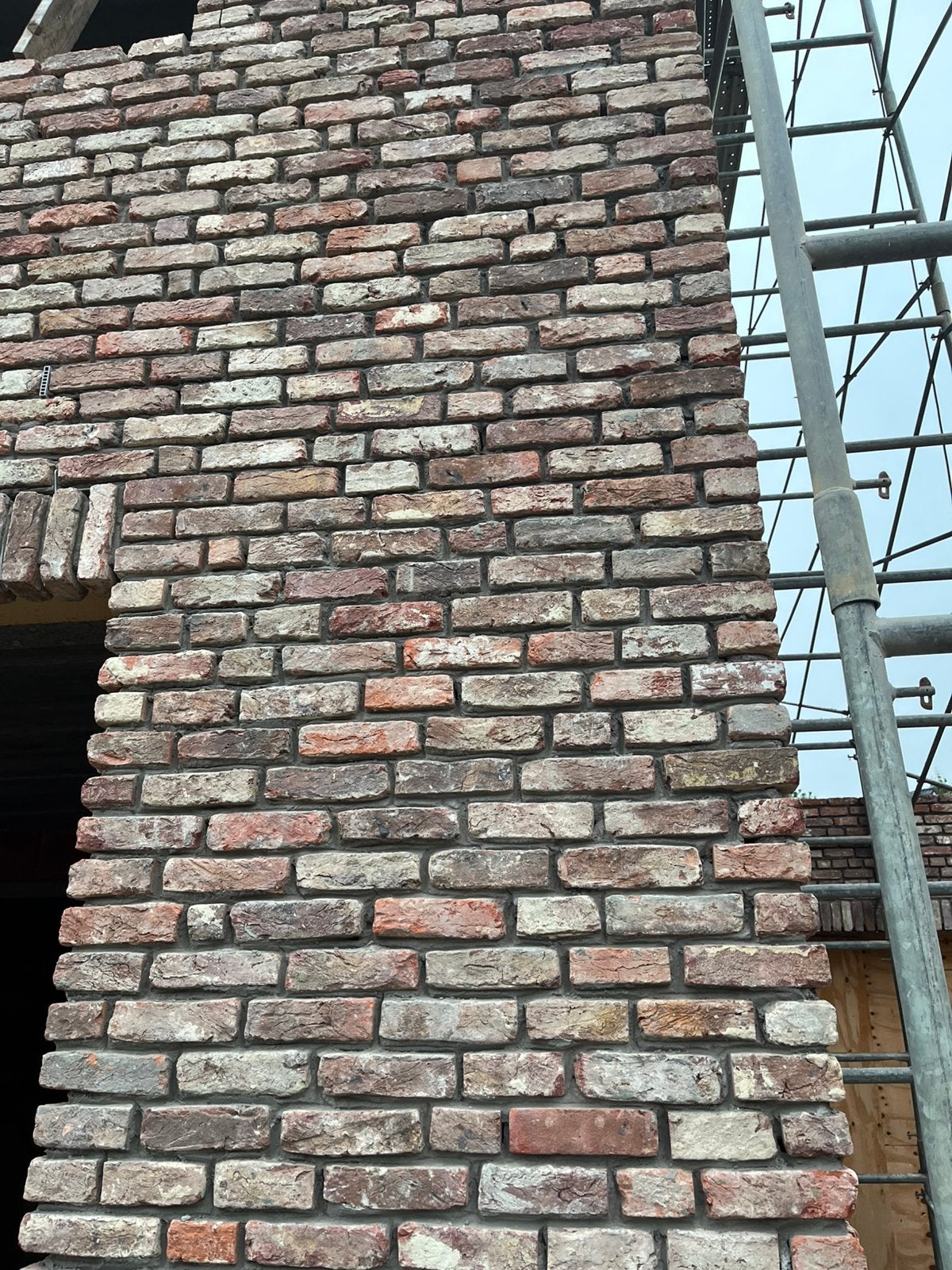 Oude klampstenen +-1300st, Ophalen, Gebruikt