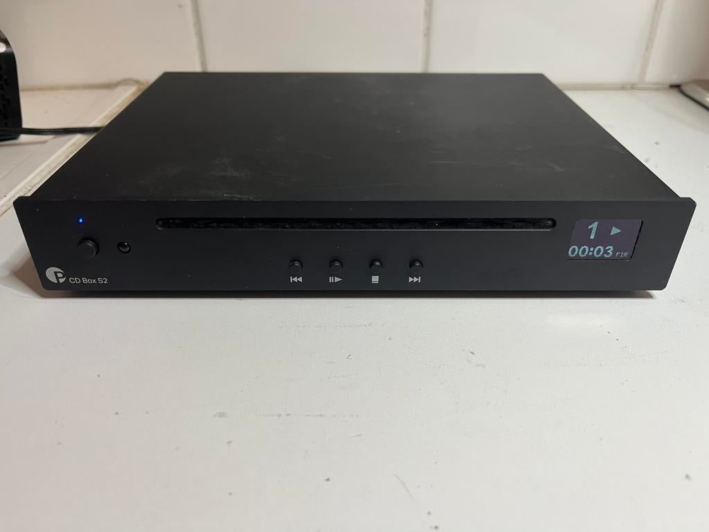 Pro-Ject CD Box S2 + Câble AudioQuest Cinnamon - Audiophile, TV, Hi-fi & Vidéo, Lecteurs CD, Comme neuf, Enlèvement ou Envoi