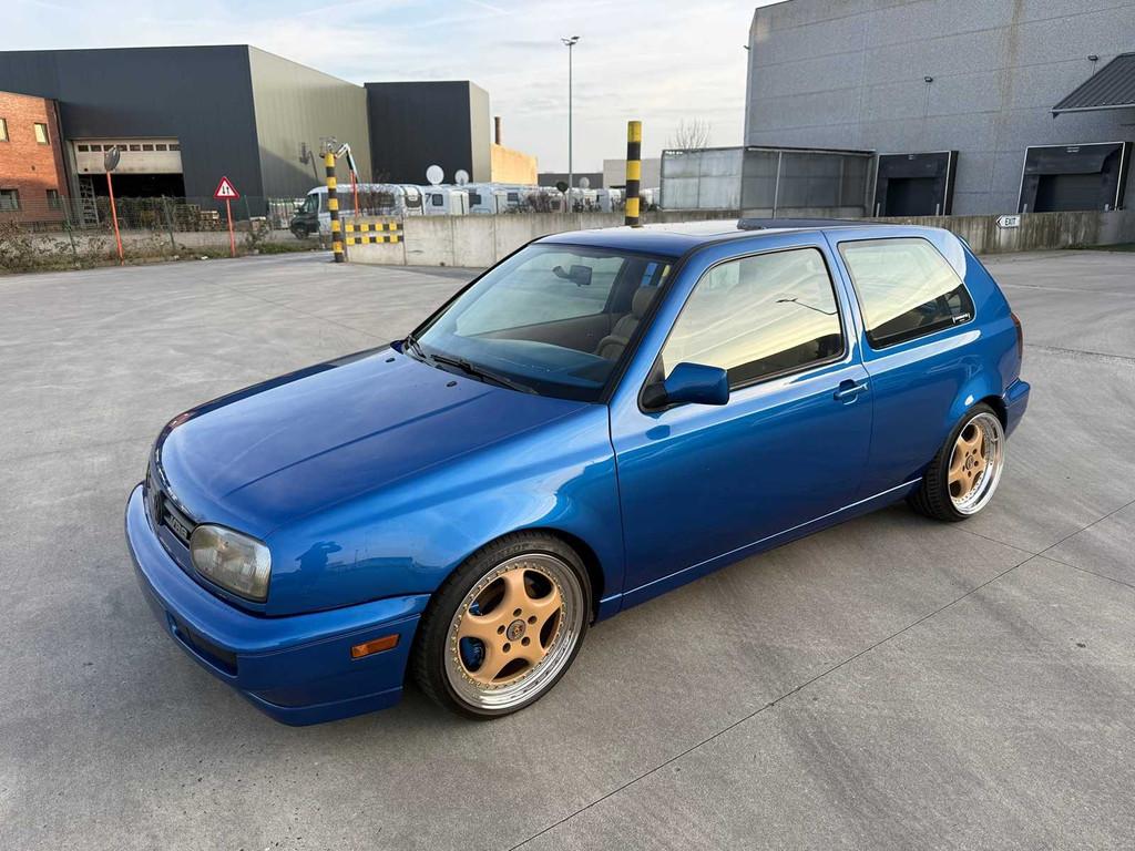 Volkswagen - 1996 - VR6 GOLF - GOLF 3 - Personenauto, Auto's, Gebruikt, Bedrijf, Handgeschakeld, Golf