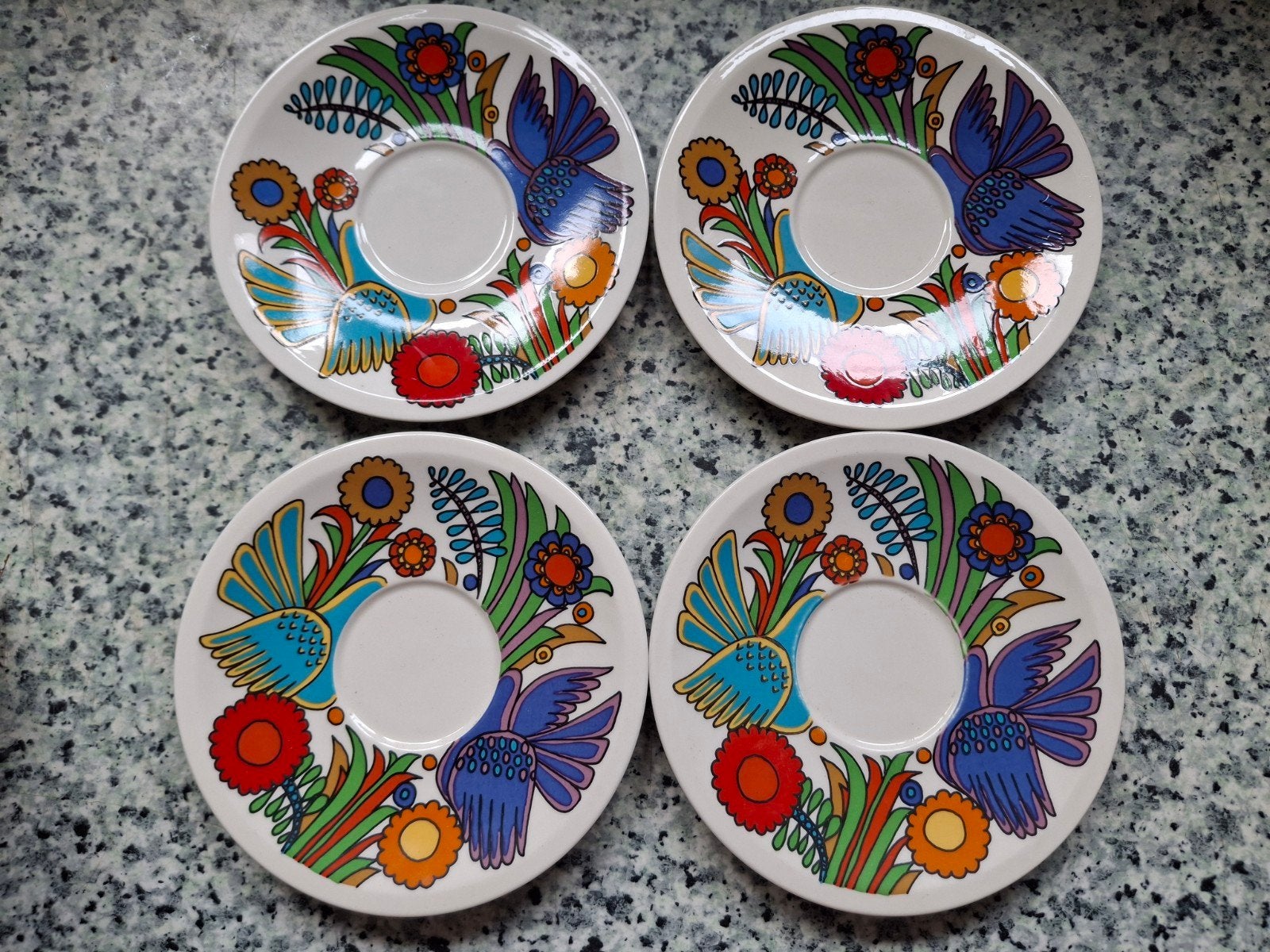 vintage acapulco borden set van 4 - ed. bruine inscriptie, Huis en Inrichting, Ophalen of Verzenden, Zo goed als nieuw, Onderbord