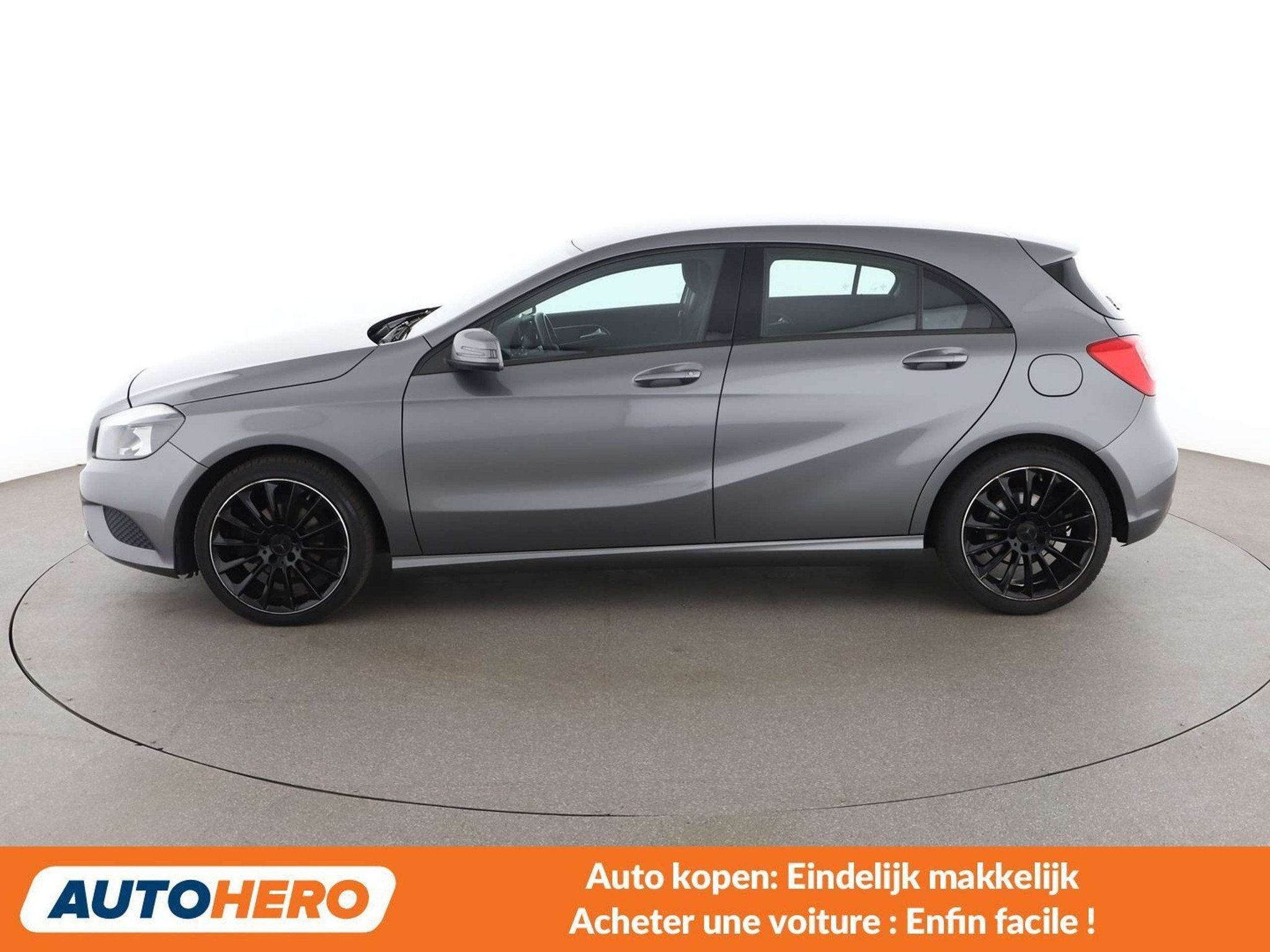 Mercedes-Benz A-Klasse 180 A 180 CDI BlueEfficiency Standard, Auto's, Voorwielaandrijving, Stof, Gebruikt, Zwart