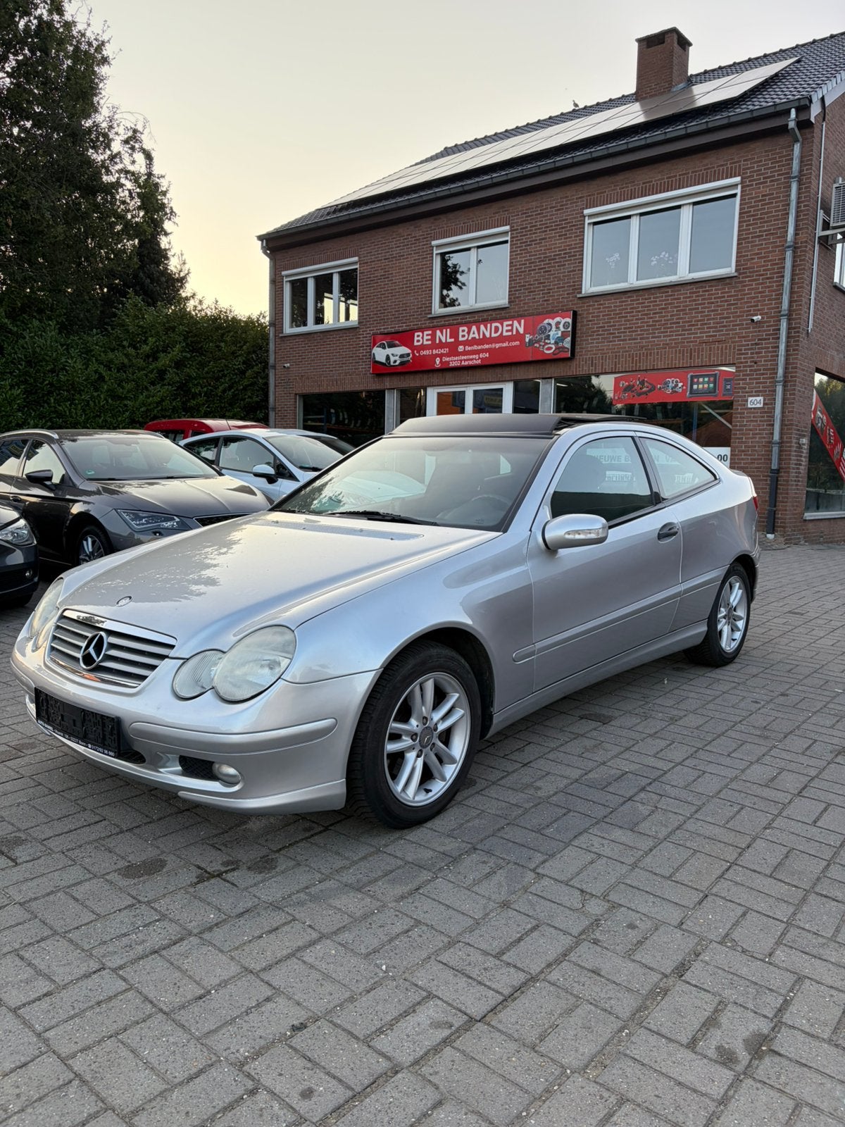 Mercedes c180 sportcoupé 2.0 benzine automaat panorama, Automaat, Bedrijf, C-Klasse, Te koop