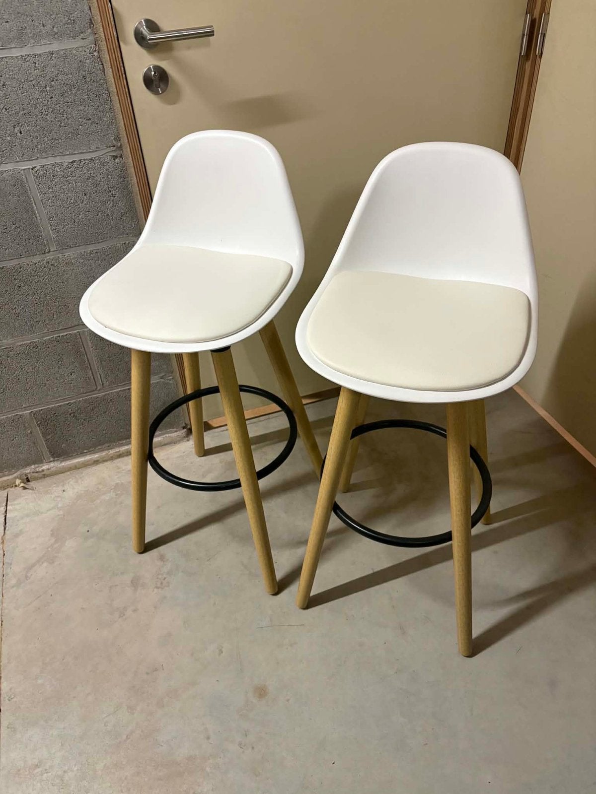 •••2 TABOURETS NEUF•••, Maison & Meubles, Tabourets de bar, Enlèvement, Comme neuf