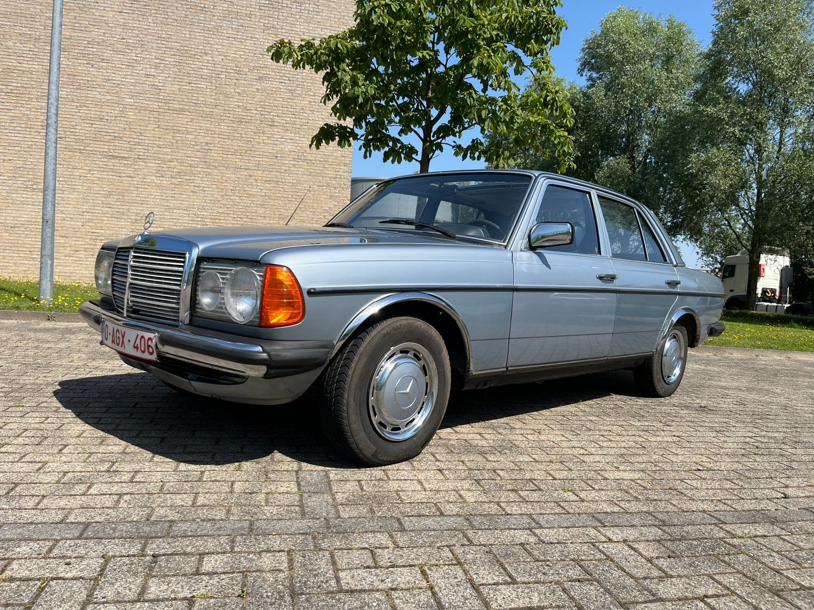 Mercedes 300D 1979/208000 km/Automaat, Autos, Oldtimers & Ancêtres, Achat, Entreprise, Mercedes-Benz, Diesel
