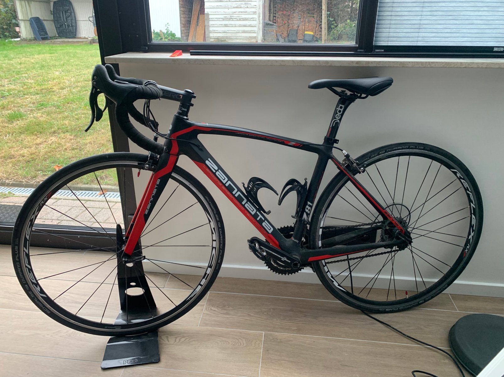 Dames koersfiets, Ophalen, Zo goed als nieuw, Dames