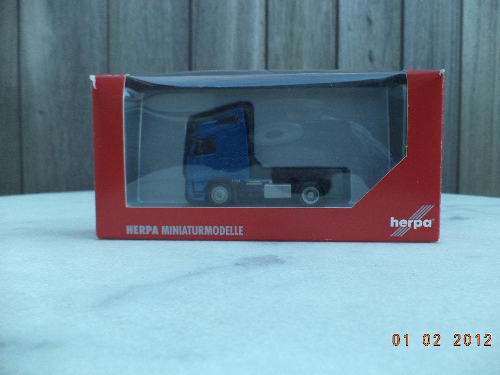 Herpa 1/87, Hobby & Loisirs créatifs, Enlèvement ou Envoi, Comme neuf, Bus ou Camion, Herpa
