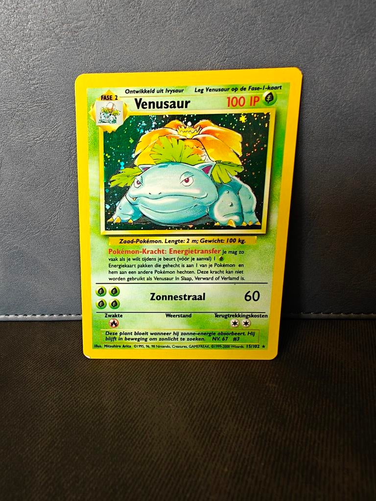 Venusaur 15/102 excellent met swirl pokemonkaart, Ophalen of Verzenden, Zo goed als nieuw, Losse kaart, Foil